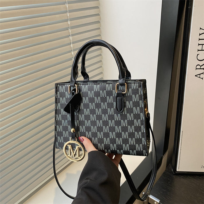 Wholesale Retro Women' s Handbag Shoulder Crossbody Bag Versatile Trendy