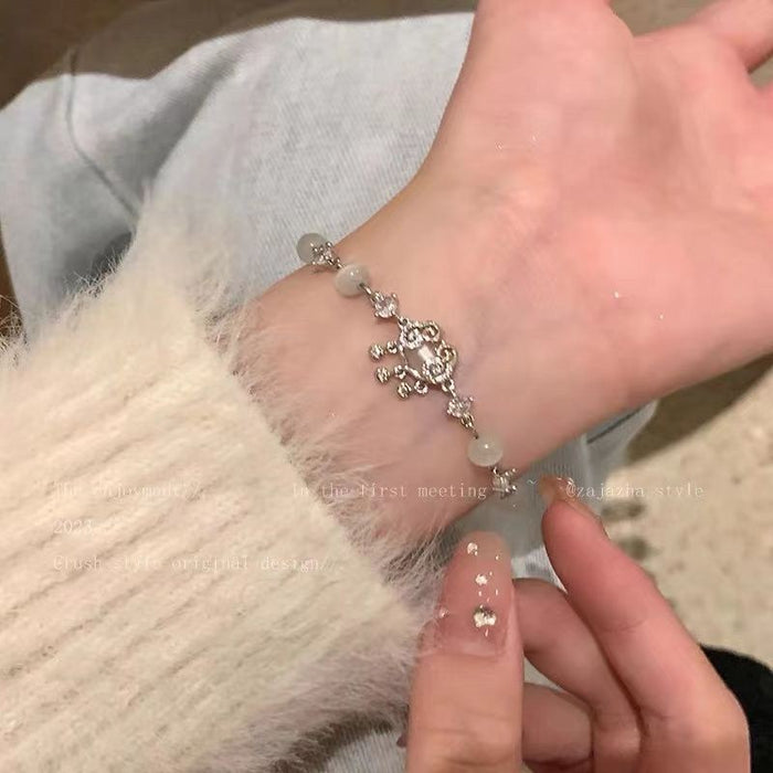 Wholesale Butterfly bracelet with niche design, high-end feel, floral zircon jewelry, versatile, light luxury, exquisite