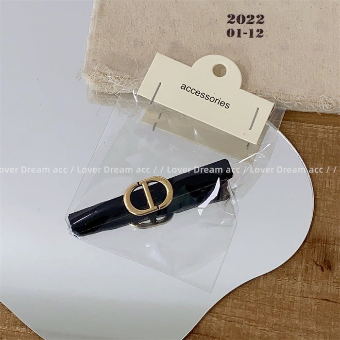 Wholesale Metallic letter hair clip, fashionable bangs, headband accessories, hair accessories