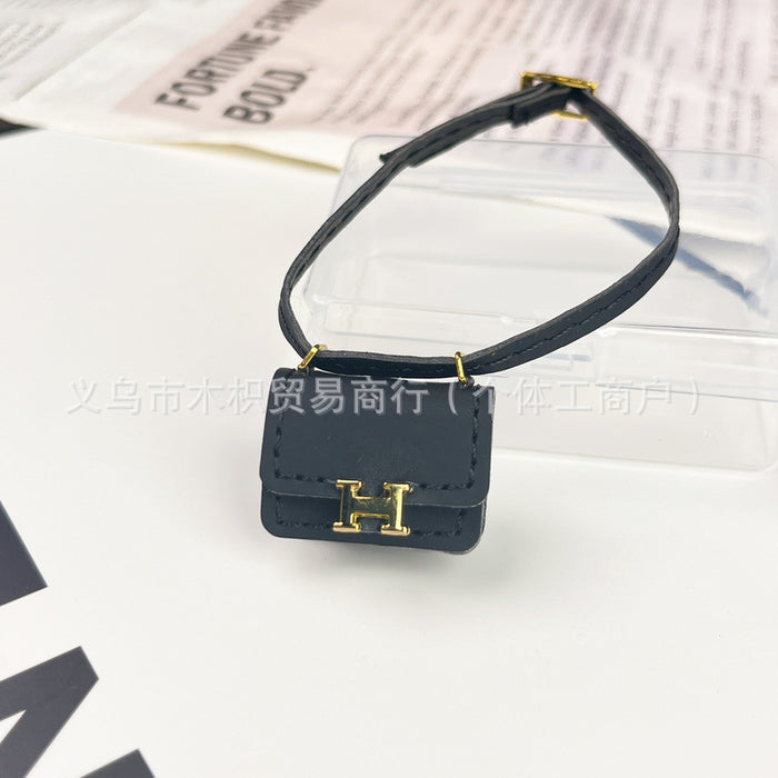 Wholesale Doll clothes accessories small square bag accessories hanging bag doll outfit