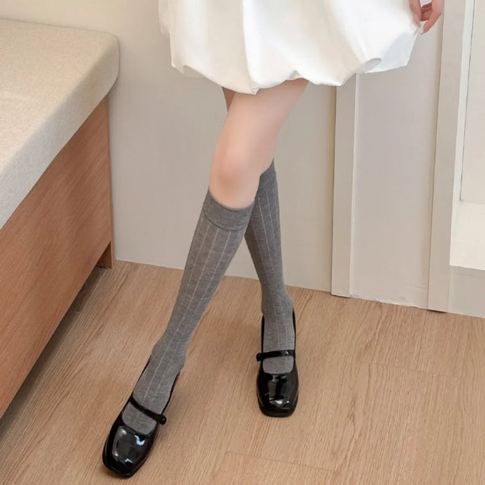 Wholesale Ballet style lightweight and versatile cool long tube pile socks