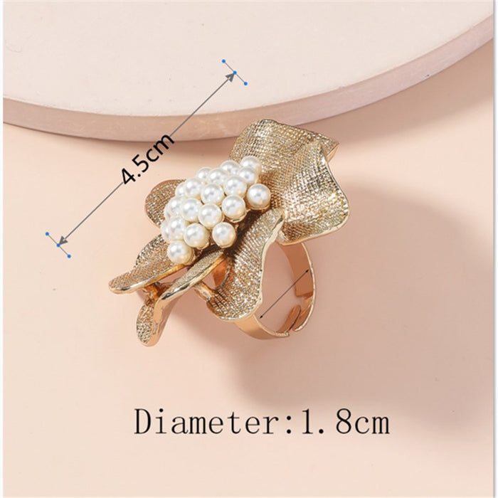 Wholesale Camellia Exaggerated Pearl Flowers Simple Unique Creative Design Ring