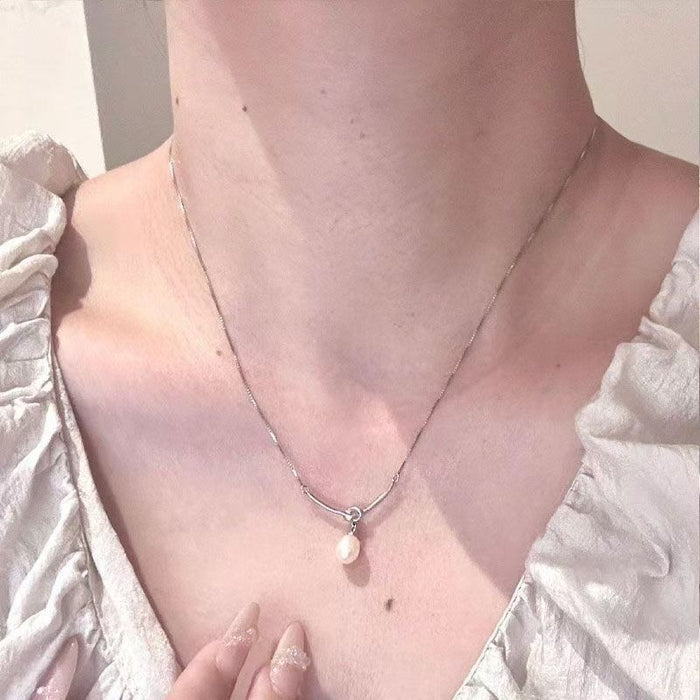 Wholesale Niche Design Hollow Butterfly Necklace Daily Wear Fashion Jewelry Accessory