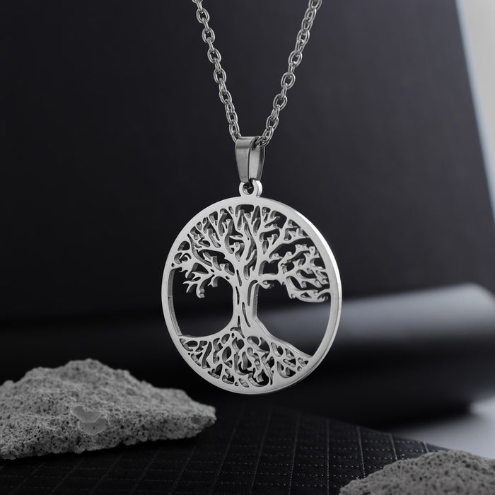 Wholesale New hollow stainless steel versatile necklace and titanium steel pendant accessory
