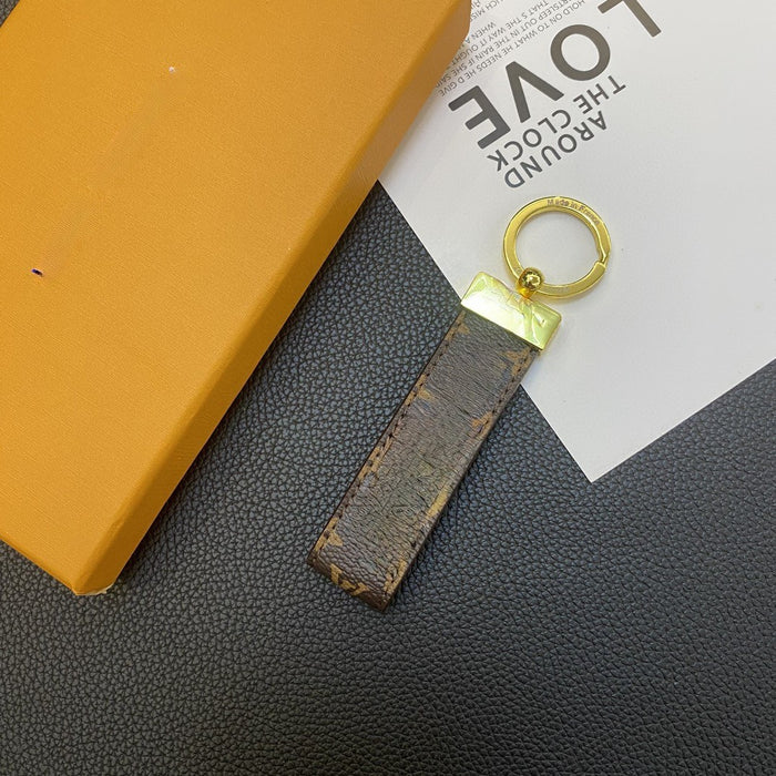 Wholesale Leather Luxury Keychains JDC-KC-Shih007