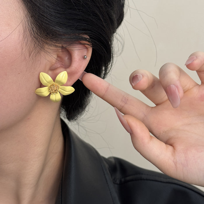 Wholesale Creative Irregular New Fashionable Design Flower Earrings