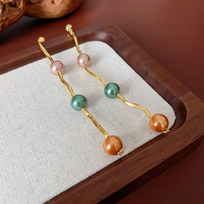 Wholesale Silver needle zircon round artificial pearl earrings high-end luxury retro earrings unique French design earrings