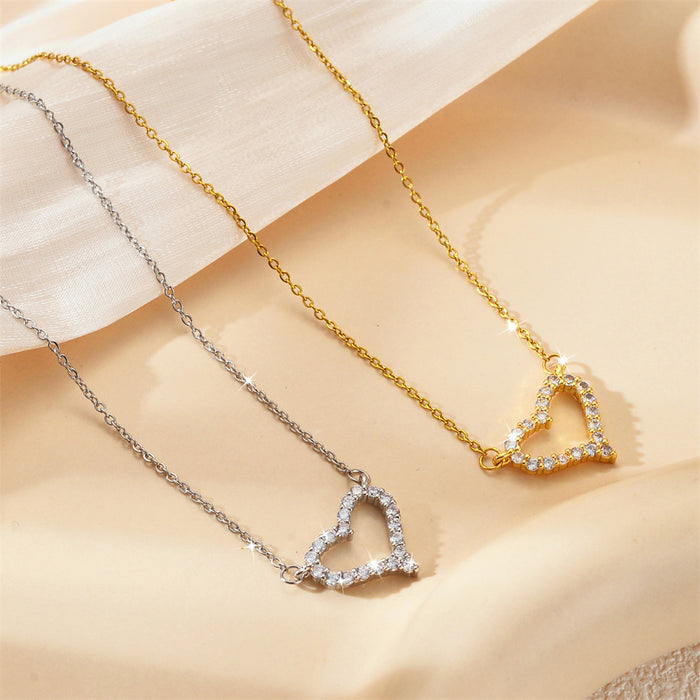 Wholesale Micro inlaid zircon full diamond heart pendant titanium steel necklace heart-shaped hollow collarbone chain