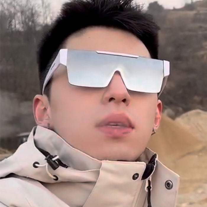 Wholesale Personalized futuristic sunglasses, windproof riding goggles, hiking UV resistant sunglasses, large face glasses