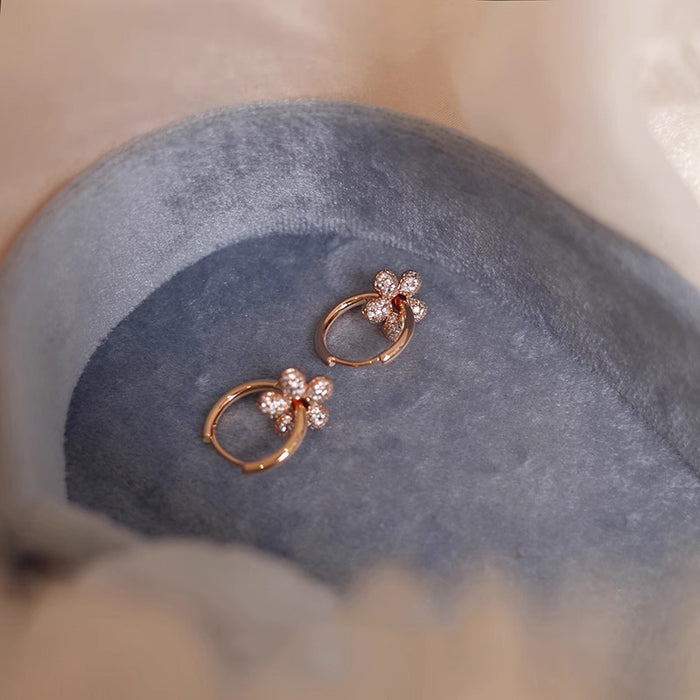 Wholesale Flower zircon earrings, light luxury, high-end, niche, ear buckle, ear ring, versatile
