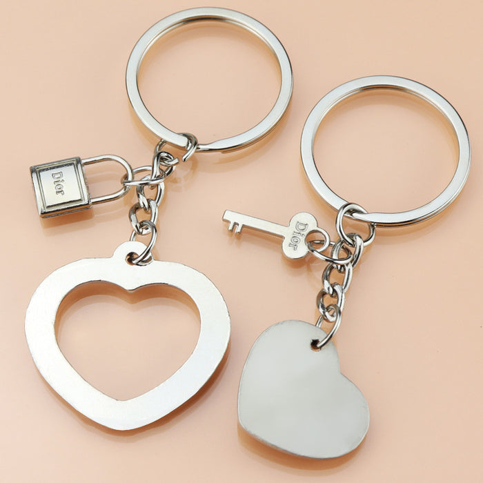 Wholesale Heart-shaped couple metal keychain