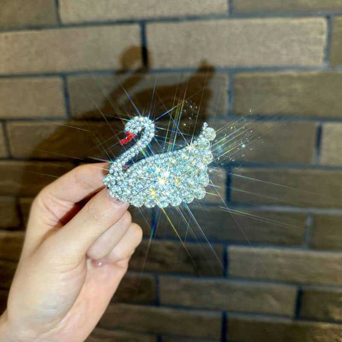 Wholesale Black Swan Elegant Hair Clips