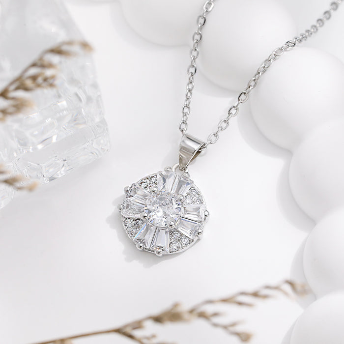 Wholesale Flower Clavicle Chain Pendant Elegant Fashion Internet Celebrity Rotating Zircon Necklace Women