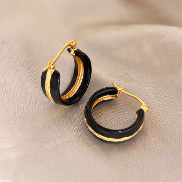 Wholesale New hammer texture C-shaped ear buckle with fashionable and high-end feel, drop glaze design, personalized temperament, versatile earrings