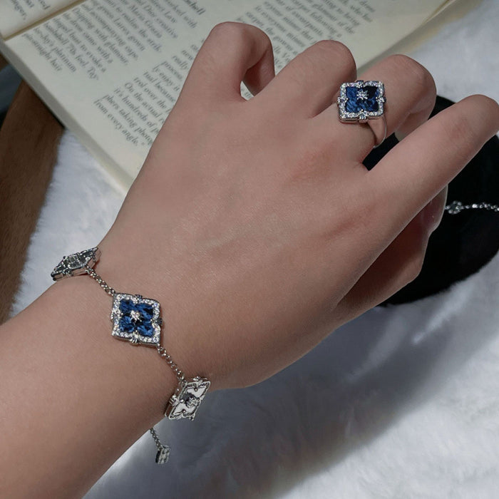 Wholesale Four-Leaf Clover Necklaces Bracelet Earrings Rings