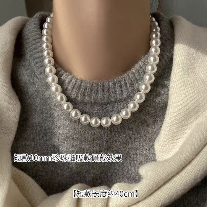 Wholesale Magnetic buckle, round pearl necklace, fashionable and socialite necklace, elegant design, high-end collarbone chain