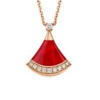 Wholesale Small skirt fan-shaped necklace silver light luxury niche shell