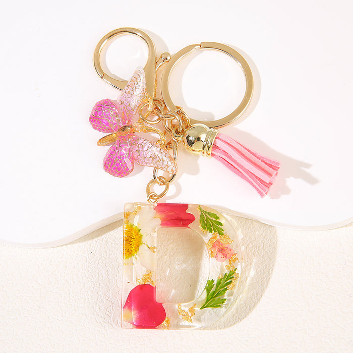 Wholesale Glue Dried Flower English 26 Letter Keychain Daisy Petal Letter Keychain  Pendant