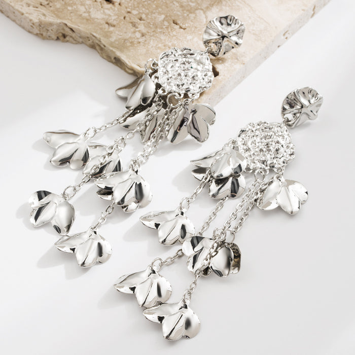 Wholesale Alloy Gold Petal Long Tassel Earrings Trendy Fashion Accessory