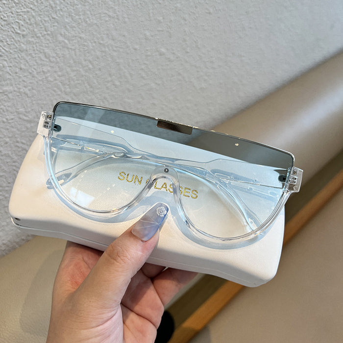 Wholesale Fashionable large frame integrated lens sunglasses, sunglasses trend