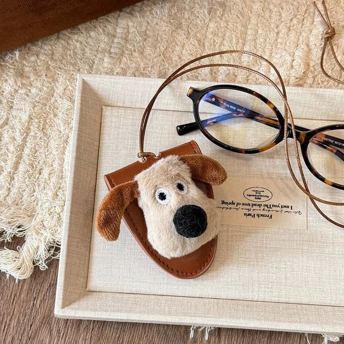 Wholesale Eyeglasses clip with a cute plush doll pendant eyeglasses case necklace