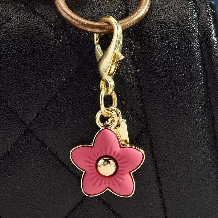 Wholesale Flower bag pendant, fashionable and personalized keychain pendant, wholesale of hanging accessories