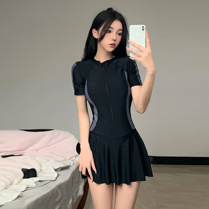 Wholesale New conservative one-piece skirt style swimsuit with high-end feel, sports flat angle soaking hot spring swimming suit