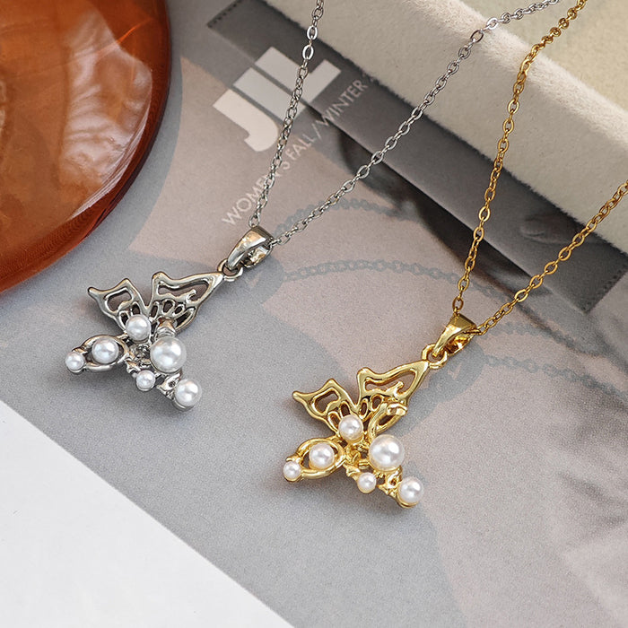 Wholesale Micro inlaid zircon pearl necklace, fashionable and niche design, butterfly collarbone chain, simple temperament, versatile accessory