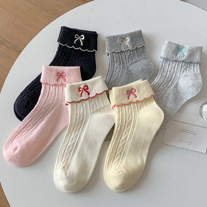 Wholesale Lace bow socks with flared design, short tube socks