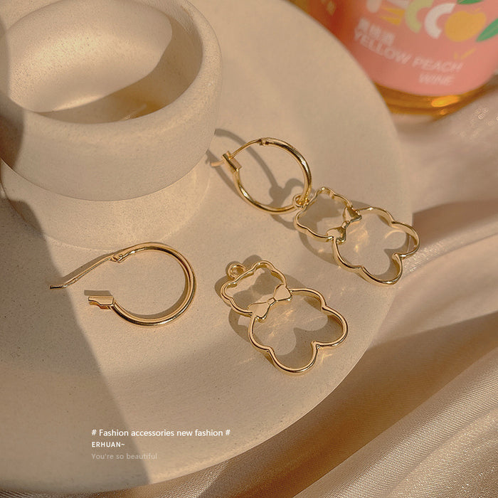 Wholesale Cute Hollow Bear Earrings JDC-ES-AiShan007