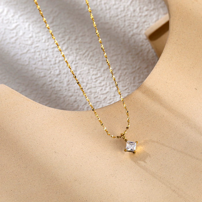 Wholesale Solo diamond cube teardrop diamond necklace,  simple and exquisite titanium steel clavicle chain necklace