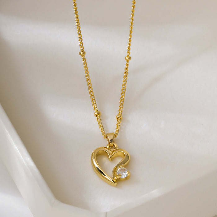 Wholesale Copper Plated Gold Love Hollow Pendant Necklace JDC-NE-YinL001