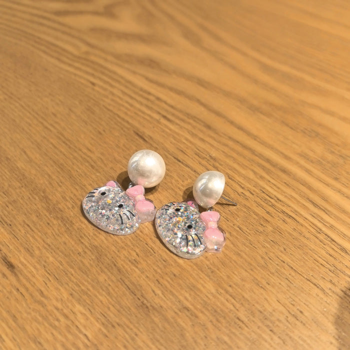 Wholesale Fashion Pearl Sequin Cat  Design 925 Silver Needle Earrings