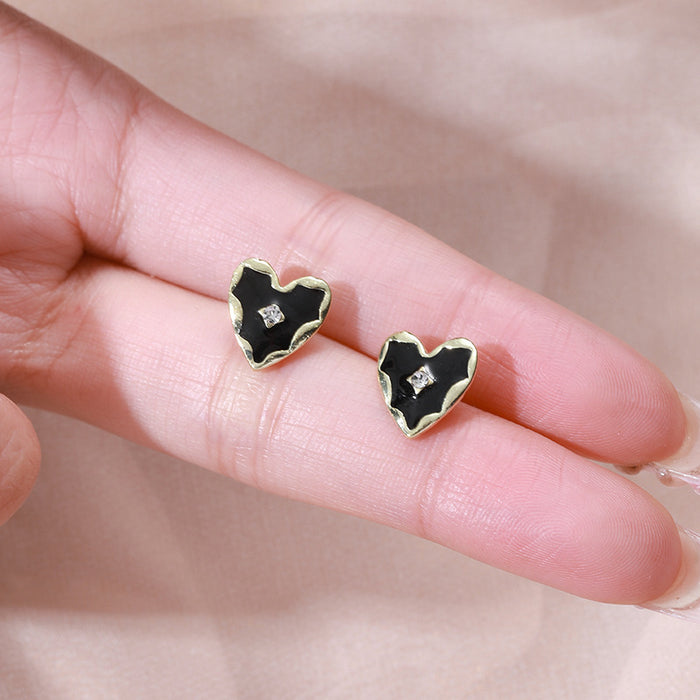 Wholesale Black and gold color heart butterfly earrings niche round earrings for women