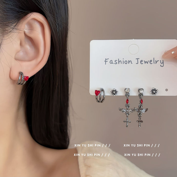 Wholesale Ear studs are sweet, cool, personalized, niche, light luxury, high-end, and high-end. New earrings are available