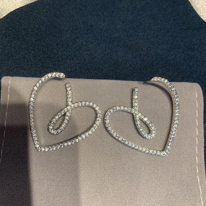 Wholesale Diamond studded heart-shaped personalized earrings, fashionable temperament, square earrings, niche commuting