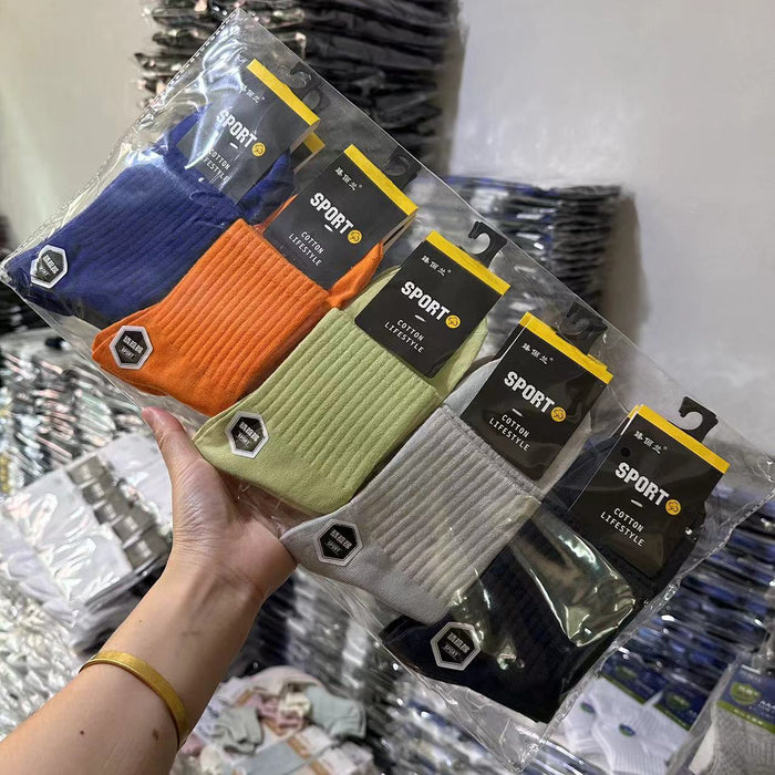 Wholesale Sports socks, mid length socks, trendy long socks for wearing