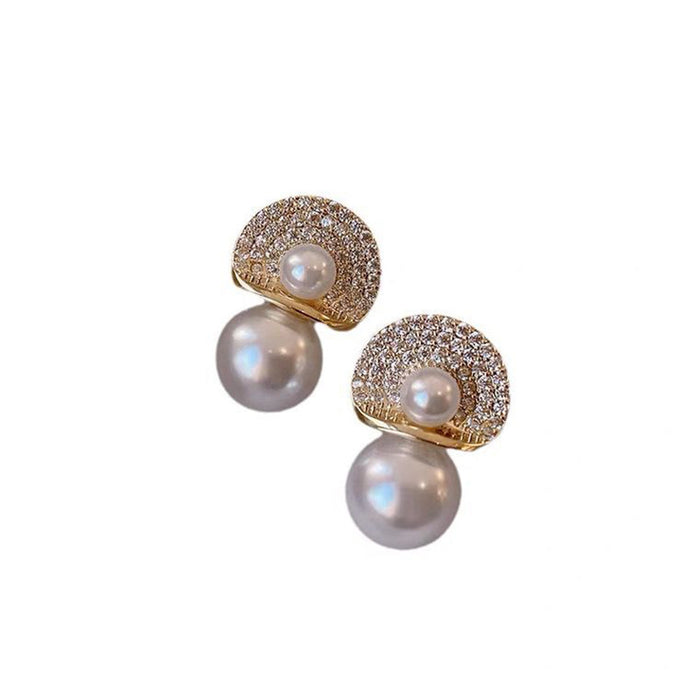 Wholesale socialite elegant golden pearl earrings earrings casual all-match earrings