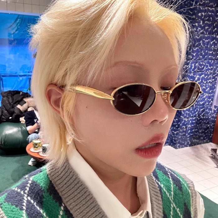 Wholesale Mirror legs, metal sun frame, oval shaped fashionable fashion show, UV resistant sunglasses