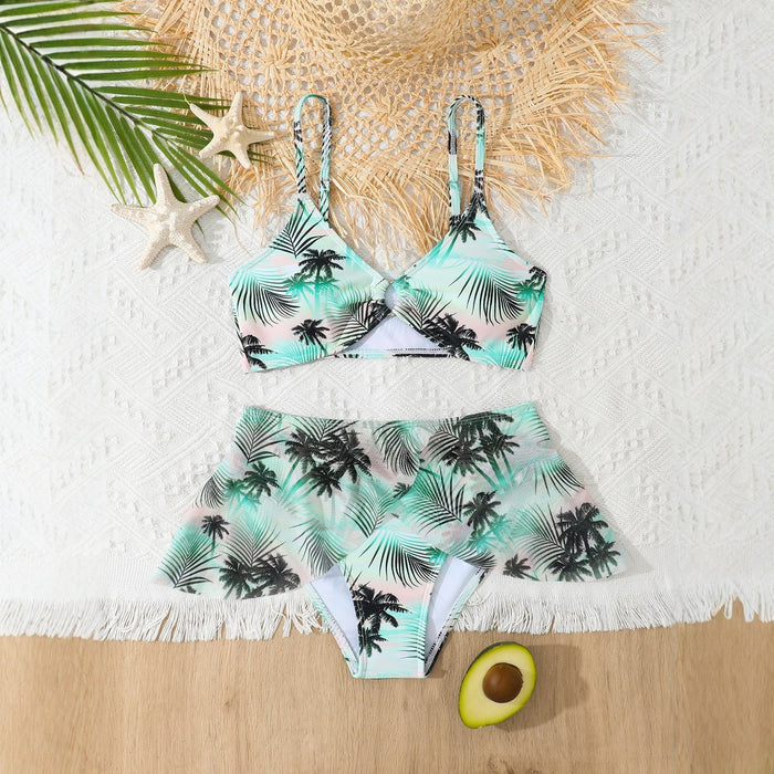 Wholesale New children's split swimsuit for girls, two-piece set with suspenders, fake two-piece swimsuit