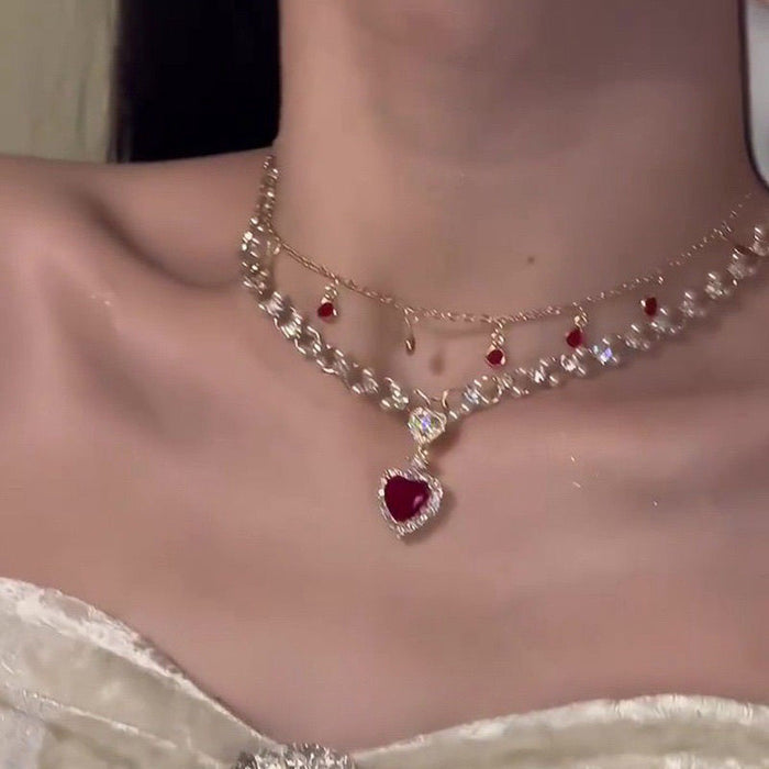 Wholesale Red heart-shaped pearl double layered necklace for a princess, luxurious and high-end, summer collarbone chain