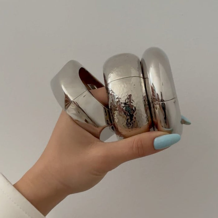 Wholesale Exaggerated jewelry, simple irregular glossy bracelet, personalized alloy round wide open bracelet