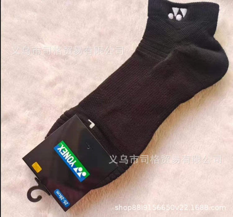 Wholesale Badminton socks embroidered short tube, mid tube, outdoor running socks, sweat absorbing and anti slip sports