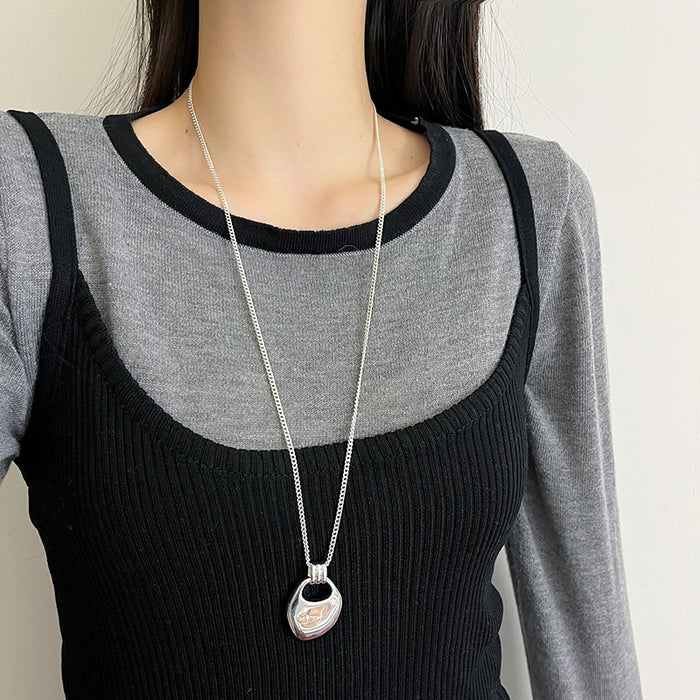 Wholesale Long necklace women's niche cold style sweater chain versatile accessories