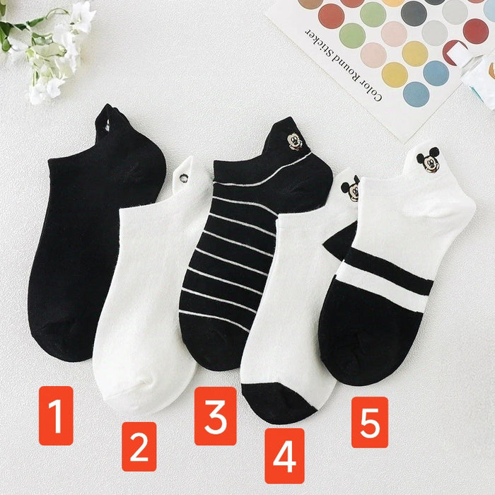 Wholesale Cartoon Cute Mid-tube Boat Socks