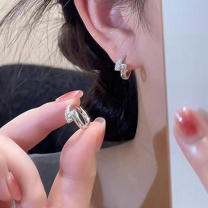 Wholesale Plain ring earrings, light luxury, high-end feel, fashionable earrings with earrings