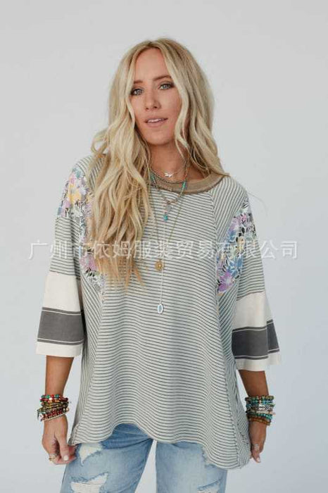 Wholesale Women's Color Matching Printed Tops Three Quarter Sleeve Sweatshirt JDC-CTS-YiMu012