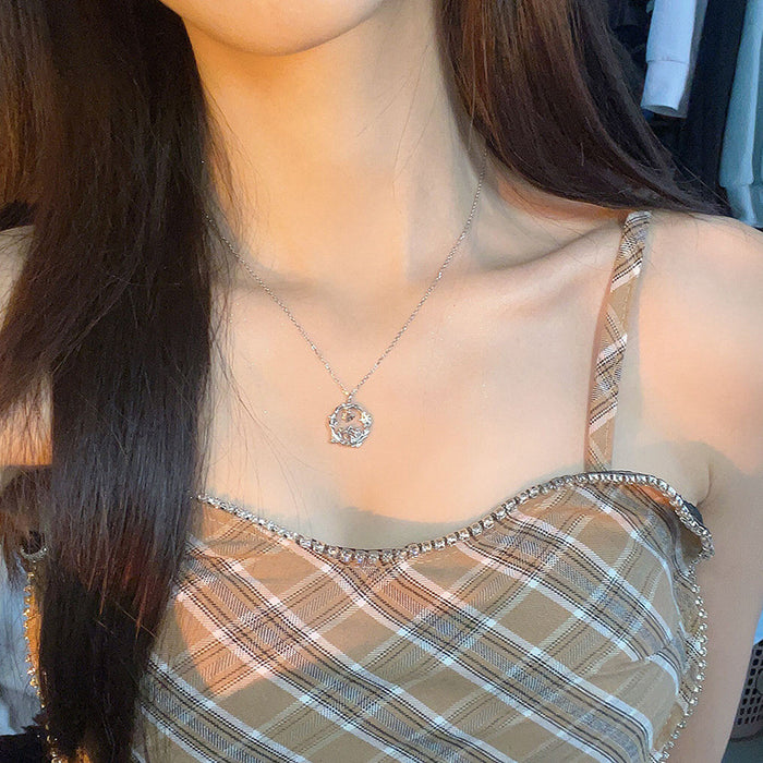 Wholesale Butterfly lucky wreath necklace, light luxury, niche style, temperament, collarbone chain