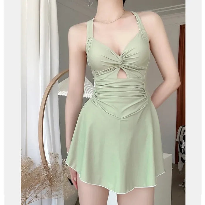 Wholesale Summer swimsuit one-piece skirt style, covering the belly, slimming and slimming by the sea