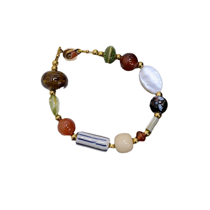 Wholesale Handmade bead retro fashionable natural shell necklace with a niche design